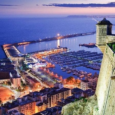 Apartamento De Diseno Centrico A 5 Min De Playa Alicante Ngoại thất bức ảnh
