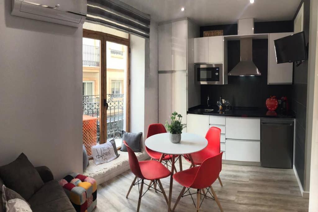 Apartamento De Diseno Centrico A 5 Min De Playa Alicante Ngoại thất bức ảnh